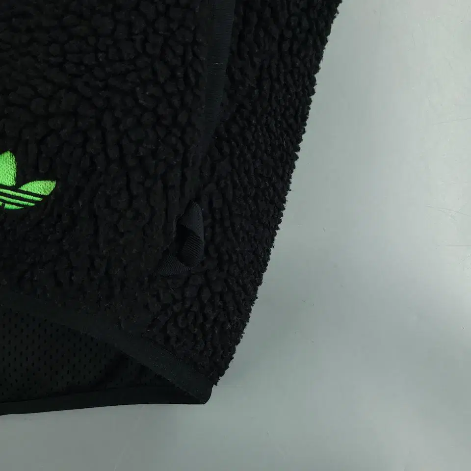 thumbnail-5